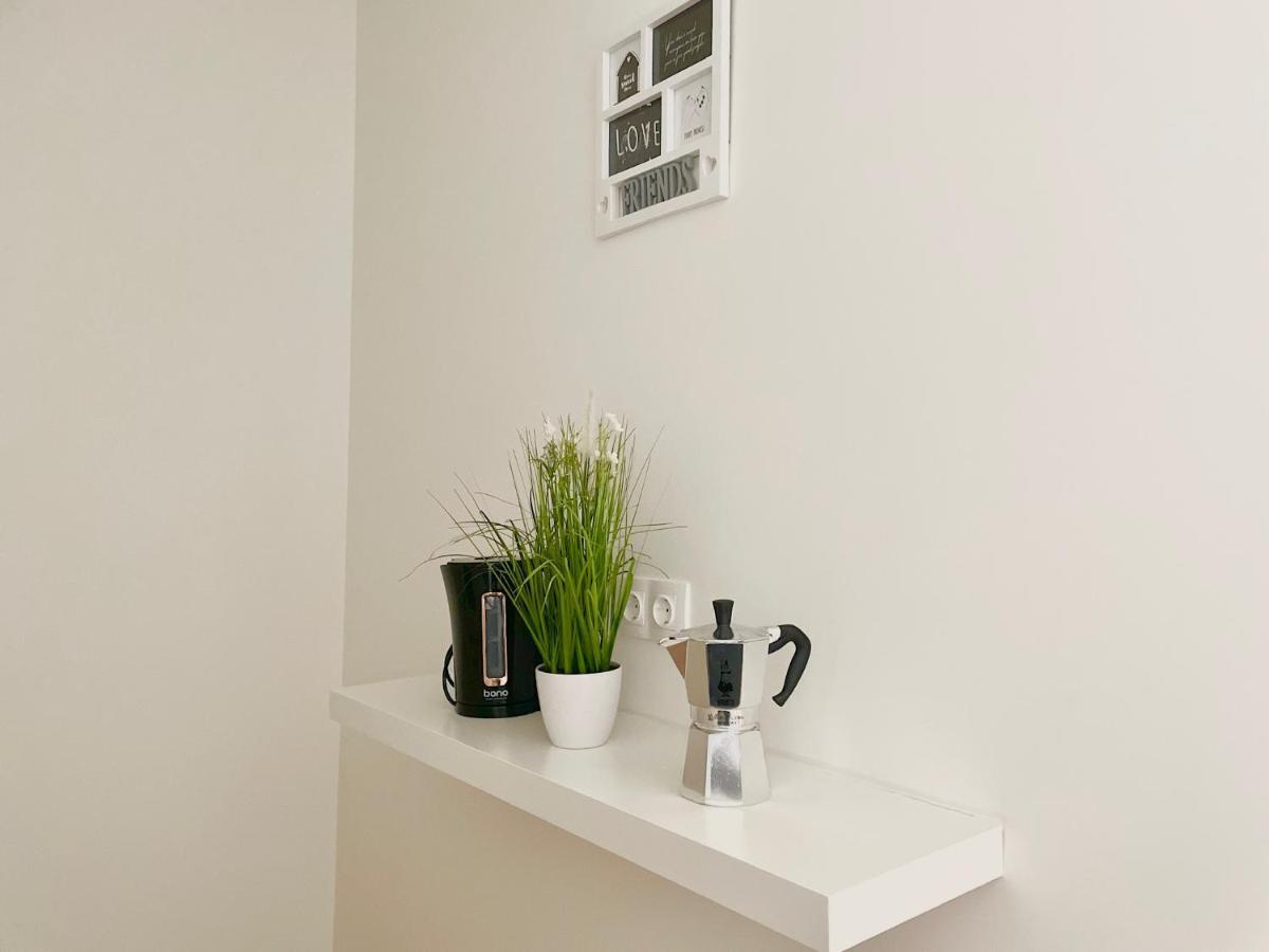 Central 55M2 Flat With Balcony & Parking Vienna Exterior photo